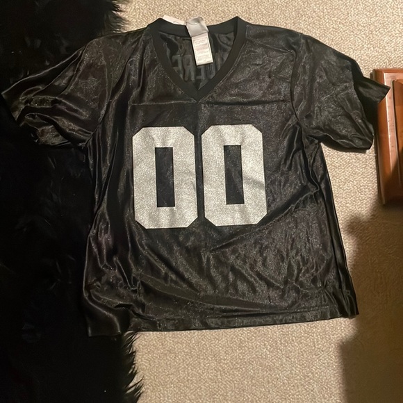 Raiders 00 - Picture 1 of 4